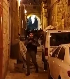 القدس: إستشهاد شاب برصاص جنود الإحتلال قرب باب حطة